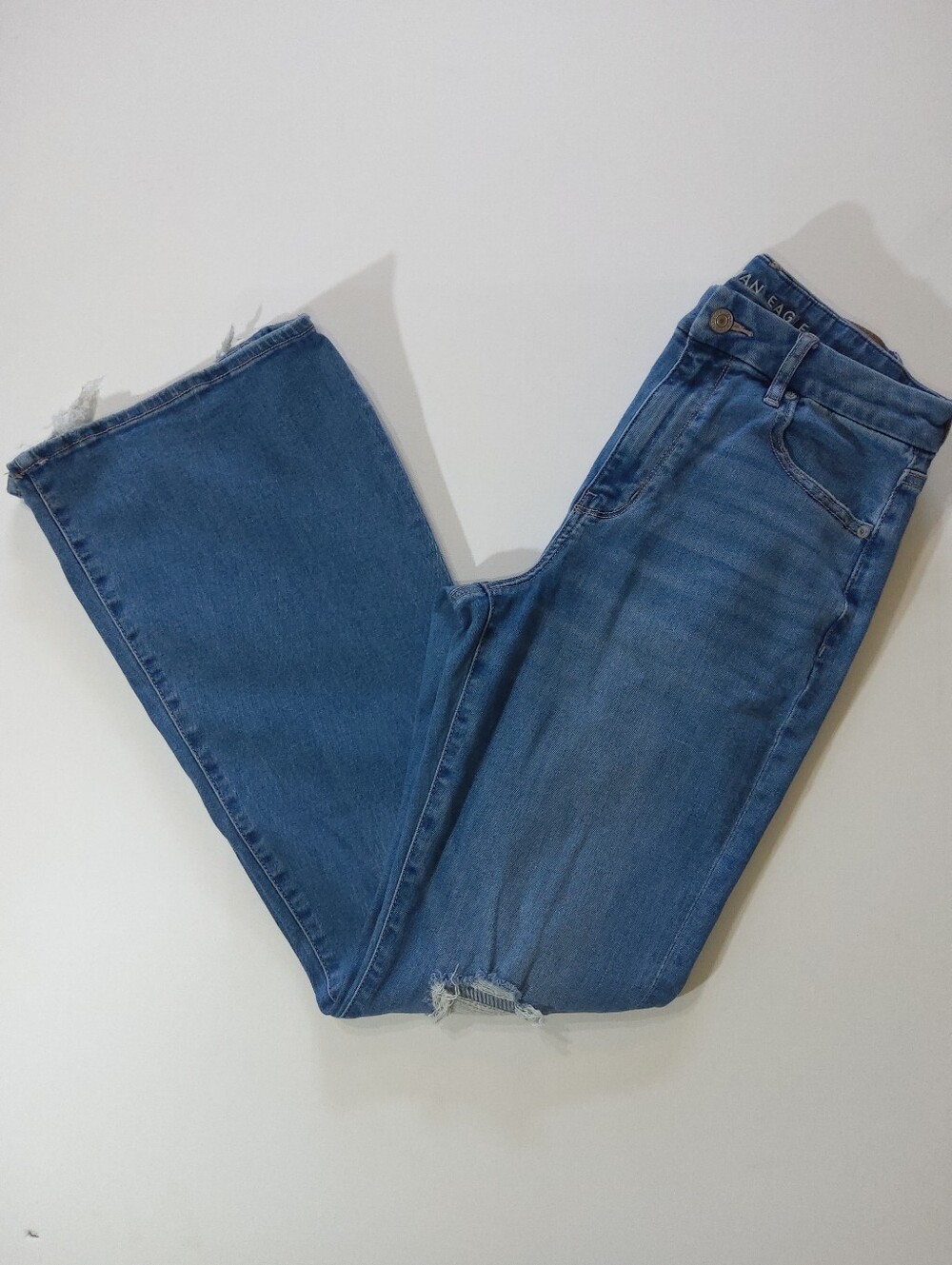 American Eagle Jeans Next Level Stretch Curvy Super High Rise Size 8‎ Distressed